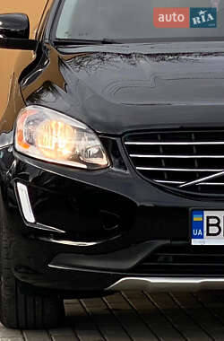 Позашляховик / Кросовер Volvo XC60 2016 в 