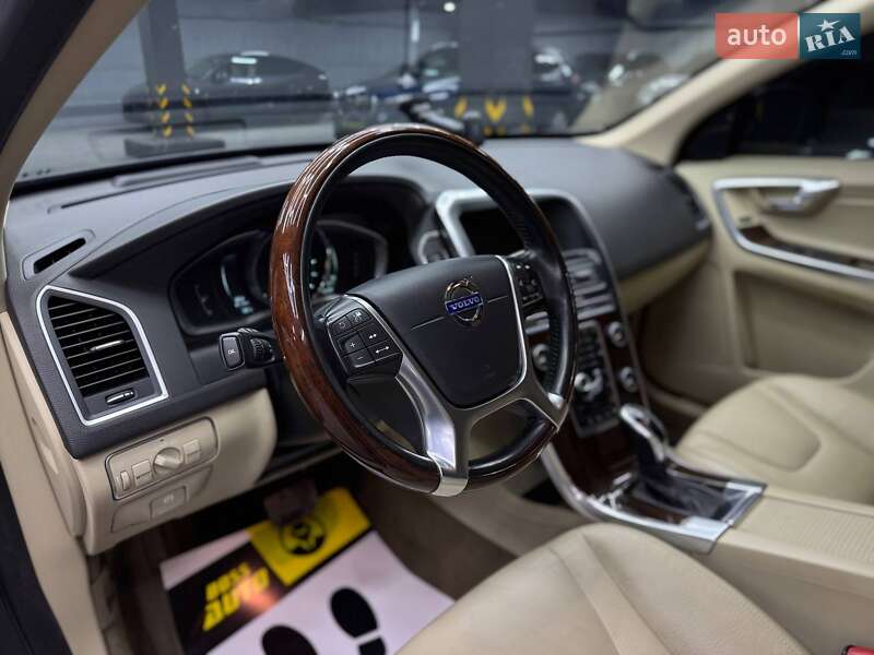 Позашляховик / Кросовер Volvo XC60 2013 в Чернівцях фото 8 Позашляховик / Кросовер Volvo XC60 2013 в Чернівцях