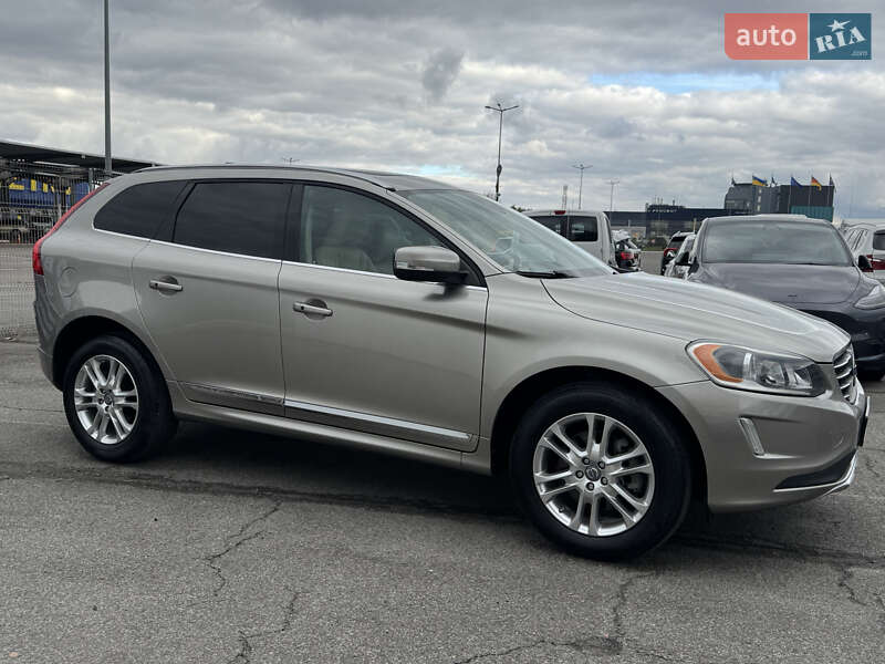 Внедорожник / Кроссовер Volvo XC60 2014 в Львове