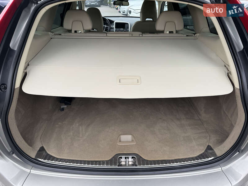 Внедорожник / Кроссовер Volvo XC60 2014 в Львове