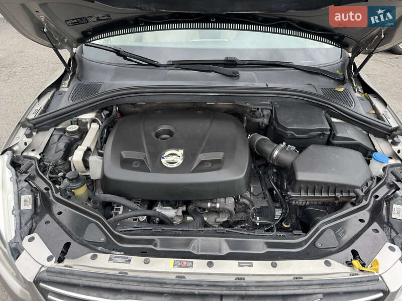 Внедорожник / Кроссовер Volvo XC60 2014 в Львове