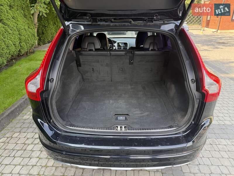 Позашляховик / Кросовер Volvo XC60 2014 в Львові фото 17 Позашляховик / Кросовер Volvo XC60 2014 в Львові