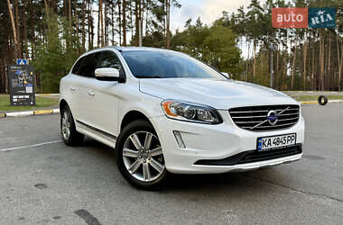 Внедорожник / Кроссовер Volvo XC60 2017 в 