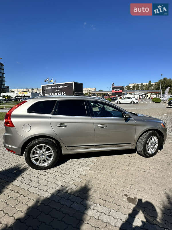 Внедорожник / Кроссовер Volvo XC60 2014 в Львове