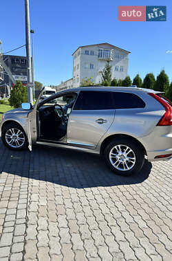 Внедорожник / Кроссовер Volvo XC60 2014 в 