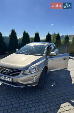 Внедорожник / Кроссовер Volvo XC60 2014 в 