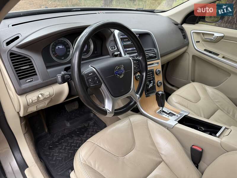 Позашляховик / Кросовер Volvo XC60 2012 в Києві фото 21 Позашляховик / Кросовер Volvo XC60 2012 в Києві