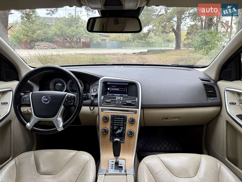 Позашляховик / Кросовер Volvo XC60 2012 в Києві фото 19 Позашляховик / Кросовер Volvo XC60 2012 в Києві