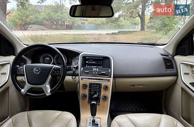 Позашляховик / Кросовер Volvo XC60 2012 в  фото 19 Позашляховик / Кросовер Volvo XC60 2012 в