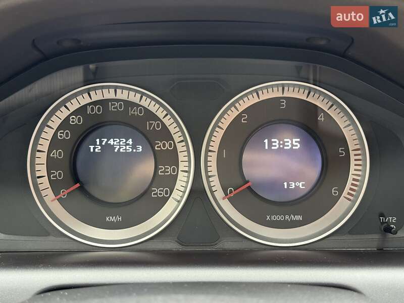 Позашляховик / Кросовер Volvo XC60 2012 в Києві фото 43 Позашляховик / Кросовер Volvo XC60 2012 в Києві
