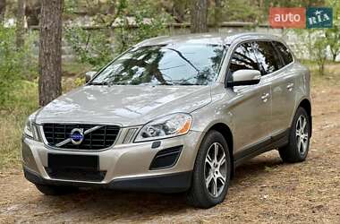 Позашляховик / Кросовер Volvo XC60 2012 в  Позашляховик / Кросовер Volvo XC60 2012 в