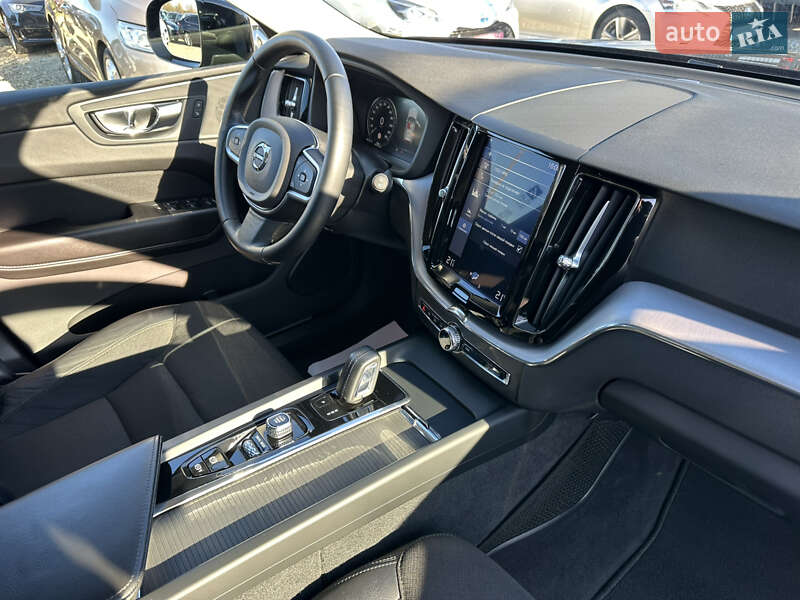 Внедорожник / Кроссовер Volvo XC60 2019 в Ивано-Франковске фото 34 Внедорожник / Кроссовер Volvo XC60 2019 в Ивано-Франковске