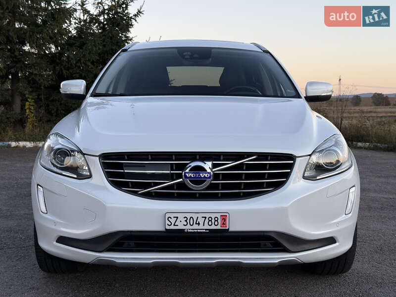 Внедорожник / Кроссовер Volvo XC60 2017 в Радивилове