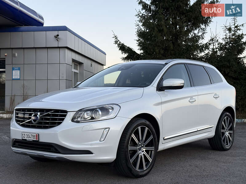 Внедорожник / Кроссовер Volvo XC60 2017 в Радивилове