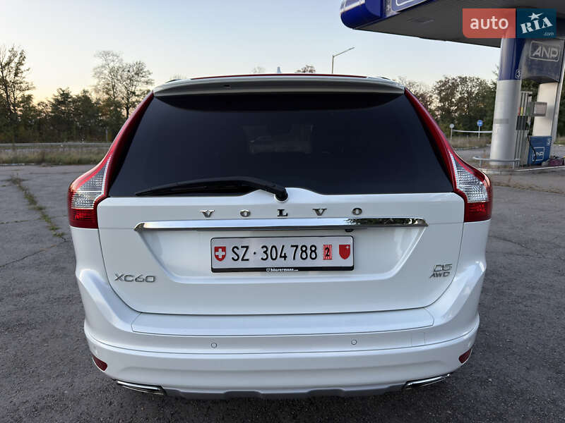 Внедорожник / Кроссовер Volvo XC60 2017 в Радивилове