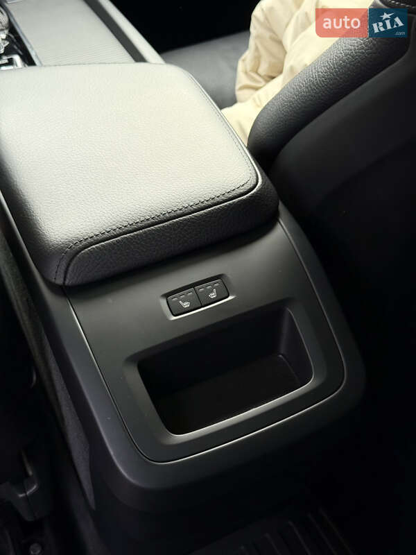 Внедорожник / Кроссовер Volvo XC60 2019 в Львове фото 29 Внедорожник / Кроссовер Volvo XC60 2019 в Львове