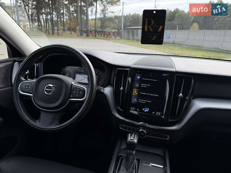 Внедорожник / Кроссовер Volvo XC60 2019 в Львове фото 30 Внедорожник / Кроссовер Volvo XC60 2019 в Львове