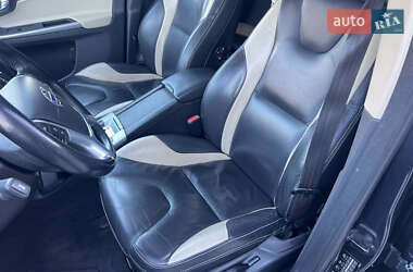 Позашляховик / Кросовер Volvo XC60 2010 в  фото 38 Позашляховик / Кросовер Volvo XC60 2010 в