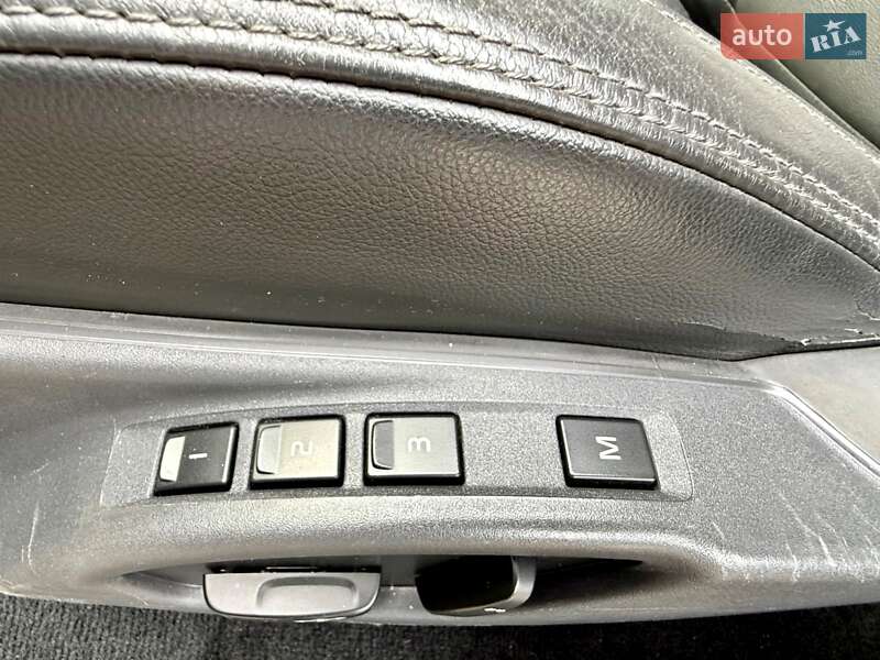 Позашляховик / Кросовер Volvo XC60 2012 в Києві фото 44 Позашляховик / Кросовер Volvo XC60 2012 в Києві