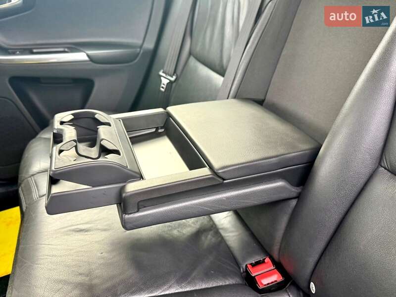 Позашляховик / Кросовер Volvo XC60 2012 в Києві фото 49 Позашляховик / Кросовер Volvo XC60 2012 в Києві