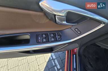 Позашляховик / Кросовер Volvo XC60 2015 в Львові
