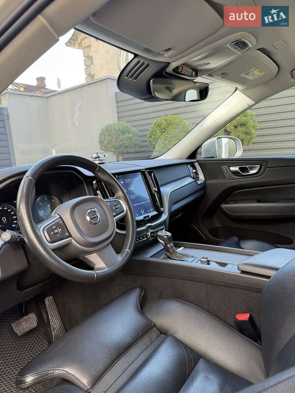 Позашляховик / Кросовер Volvo XC60 2018 в Житомирі фото 13 Позашляховик / Кросовер Volvo XC60 2018 в Житомирі