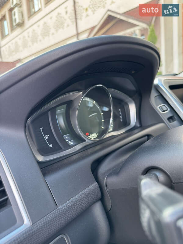 Позашляховик / Кросовер Volvo XC60 2015 в Моршині фото 31 Позашляховик / Кросовер Volvo XC60 2015 в Моршині