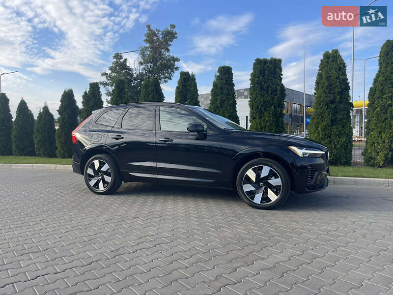 Позашляховик / Кросовер Volvo XC60 2024 в Києві фото 3 Позашляховик / Кросовер Volvo XC60 2024 в Києві