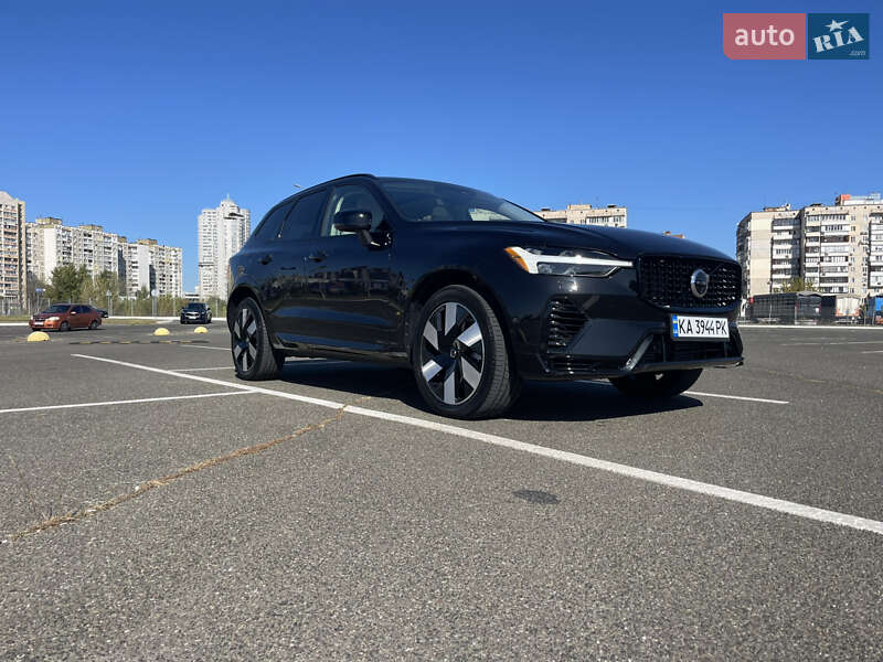 Позашляховик / Кросовер Volvo XC60 2024 в Києві фото 15 Позашляховик / Кросовер Volvo XC60 2024 в Києві