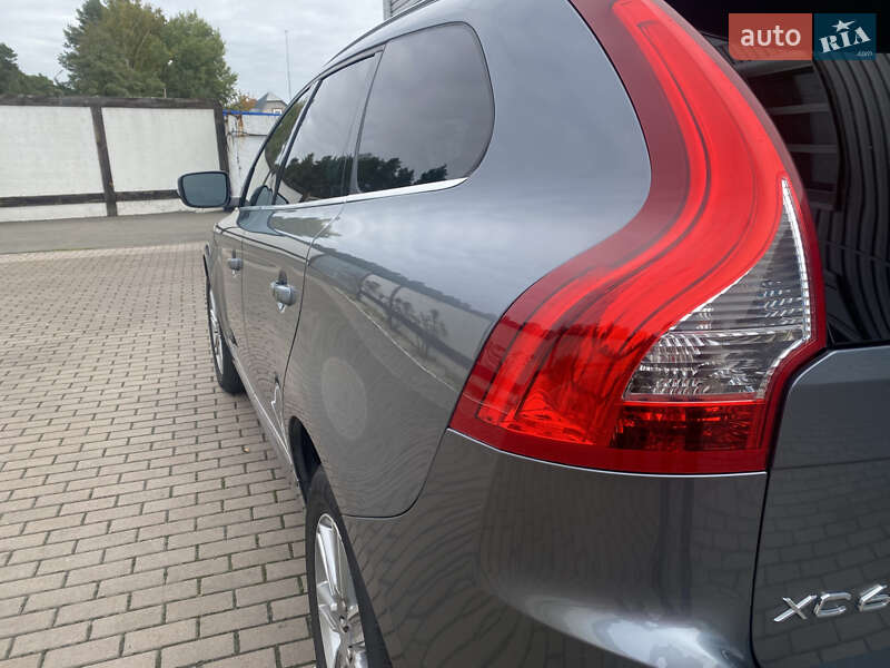 Внедорожник / Кроссовер Volvo XC60 2016 в Обухове фото 4 Внедорожник / Кроссовер Volvo XC60 2016 в Обухове