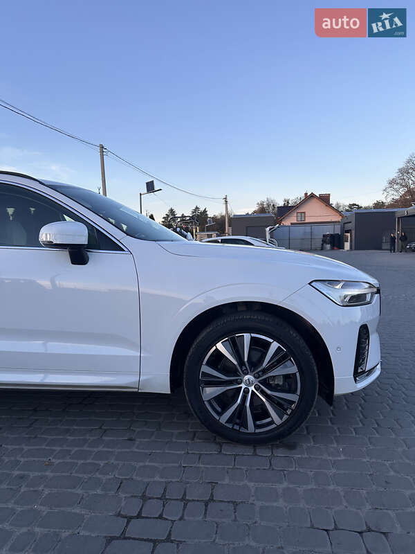 Позашляховик / Кросовер Volvo XC60 2022 в Львові