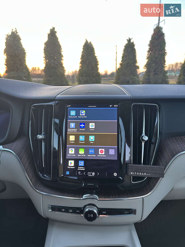 Позашляховик / Кросовер Volvo XC60 2022 в Львові