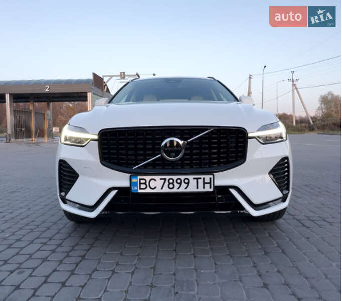 Позашляховик / Кросовер Volvo XC60 2022 в Львові