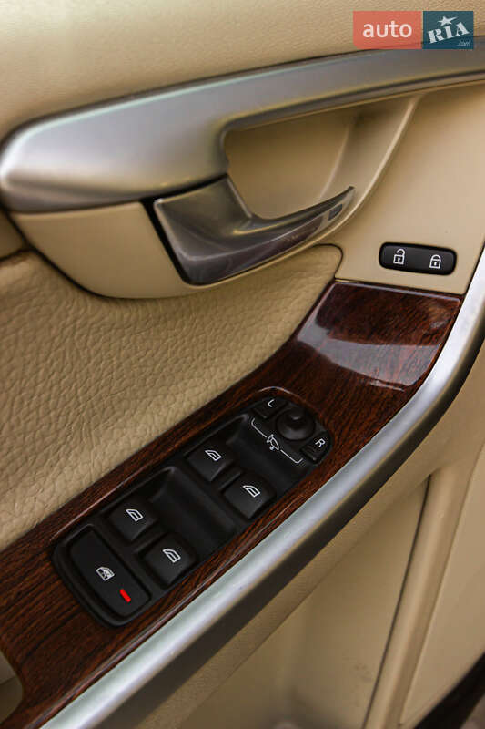 Внедорожник / Кроссовер Volvo XC60 2009 в Львове фото 22 Внедорожник / Кроссовер Volvo XC60 2009 в Львове