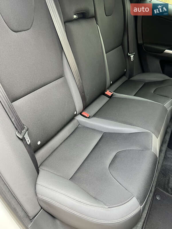 Внедорожник / Кроссовер Volvo XC60 2013 в Черновцах фото 43 Внедорожник / Кроссовер Volvo XC60 2013 в Черновцах