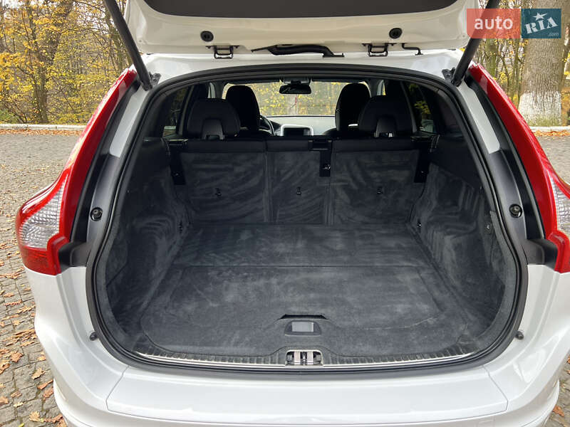 Внедорожник / Кроссовер Volvo XC60 2013 в Черновцах фото 51 Внедорожник / Кроссовер Volvo XC60 2013 в Черновцах