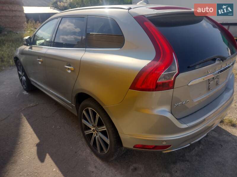Внедорожник / Кроссовер Volvo XC60 2016 в Ровно фото Внедорожник / Кроссовер Volvo XC60 2016 в Ровно