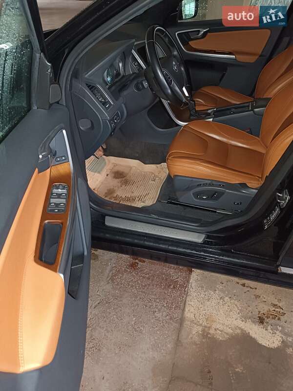 Внедорожник / Кроссовер Volvo XC60 2014 в Одессе фото 21 Внедорожник / Кроссовер Volvo XC60 2014 в Одессе