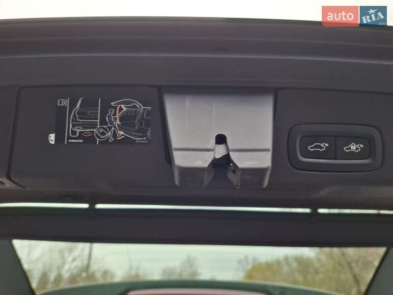 Внедорожник / Кроссовер Volvo XC60 2020 в Бережанах