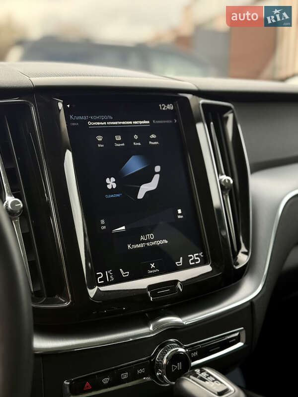 Внедорожник / Кроссовер Volvo XC60 2018 в Коломые