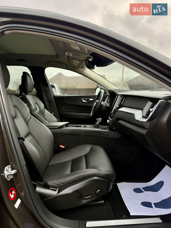 Внедорожник / Кроссовер Volvo XC60 2018 в Коломые