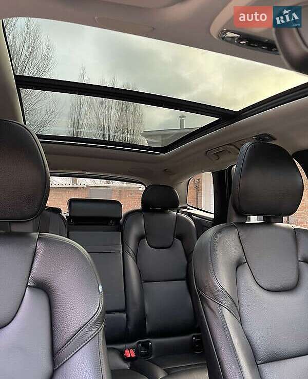 Внедорожник / Кроссовер Volvo XC60 2017 в Львове