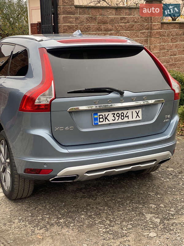 Внедорожник / Кроссовер Volvo XC60 2017 в Ровно фото 2 Внедорожник / Кроссовер Volvo XC60 2017 в Ровно