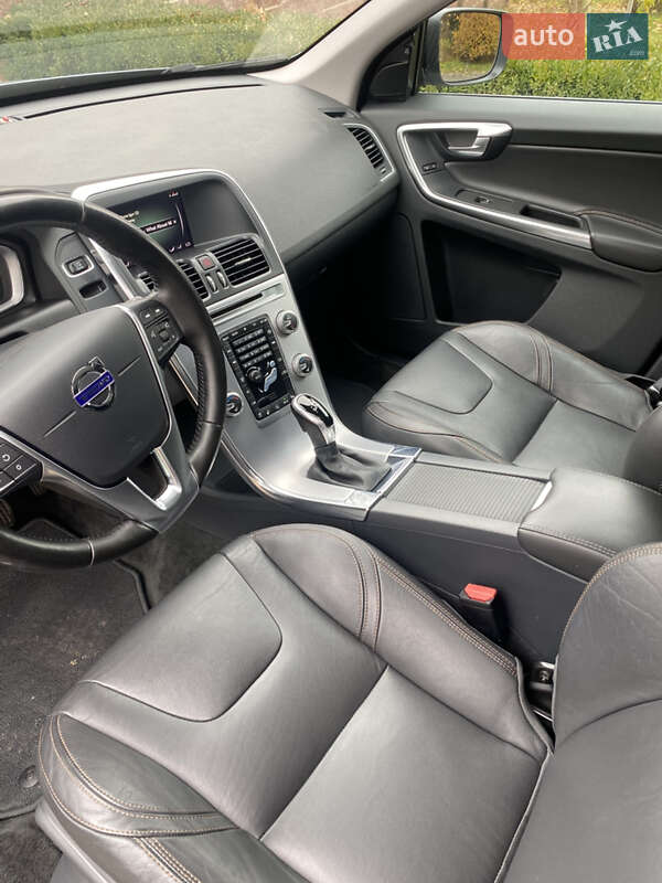 Внедорожник / Кроссовер Volvo XC60 2017 в Ровно фото 7 Внедорожник / Кроссовер Volvo XC60 2017 в Ровно