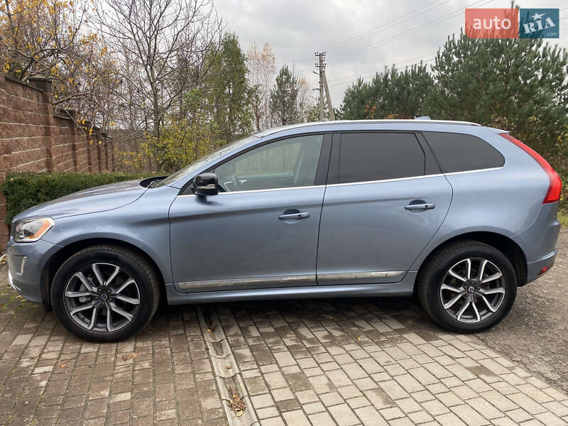 Внедорожник / Кроссовер Volvo XC60 2017 в Ровно фото 3 Внедорожник / Кроссовер Volvo XC60 2017 в Ровно