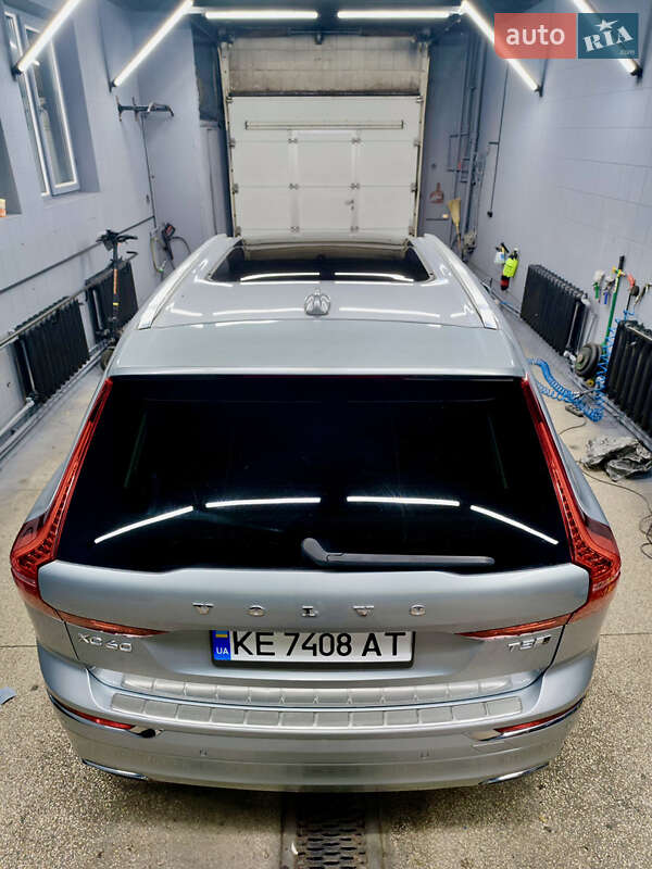 Внедорожник / Кроссовер Volvo XC60 2017 в Каменском фото 6 Внедорожник / Кроссовер Volvo XC60 2017 в Каменском