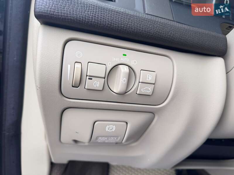 Внедорожник / Кроссовер Volvo XC60 2012 в Киеве фото 53 Внедорожник / Кроссовер Volvo XC60 2012 в Киеве