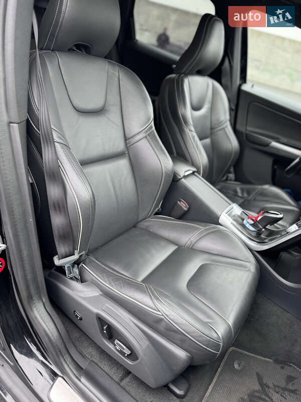 Позашляховик / Кросовер Volvo XC60 2015 в Львові фото 22 Позашляховик / Кросовер Volvo XC60 2015 в Львові