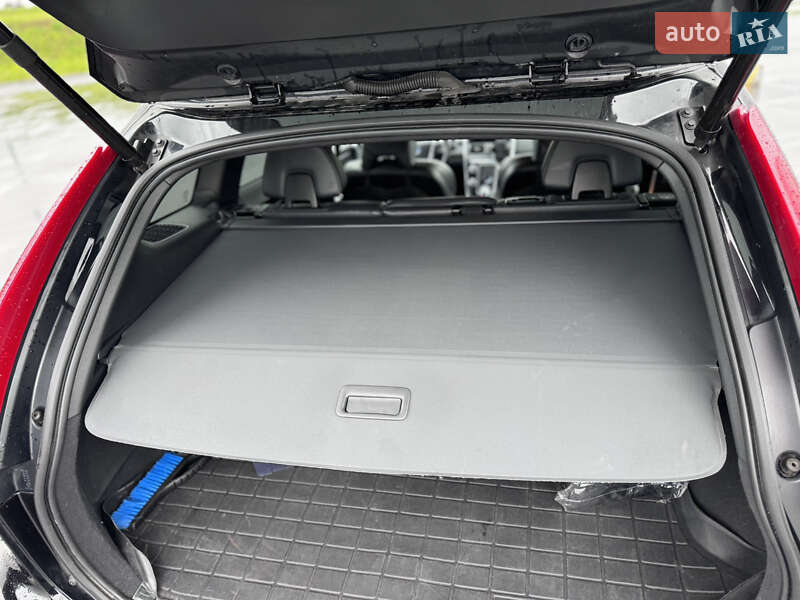 Позашляховик / Кросовер Volvo XC60 2015 в Львові фото 28 Позашляховик / Кросовер Volvo XC60 2015 в Львові