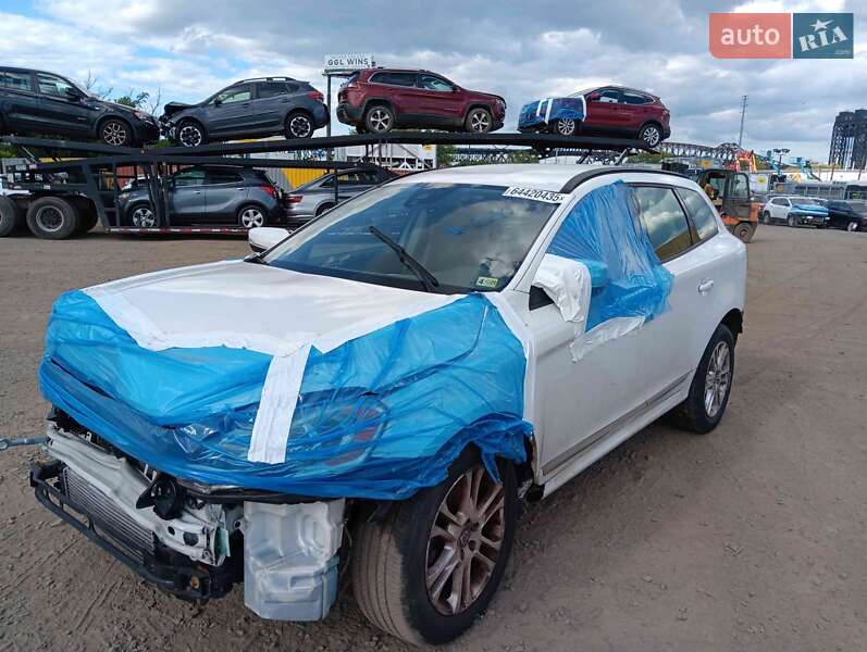 Позашляховик / Кросовер Volvo XC60 2015 в Львові фото 17 Позашляховик / Кросовер Volvo XC60 2015 в Львові